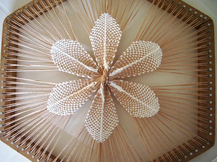 Вязание и плетение кружева тенерифе на луме
